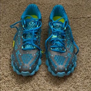 Like new Brooks Neuro Blue 9.5